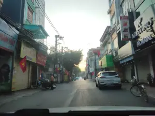 Vali cao cấp Ngọc Anh