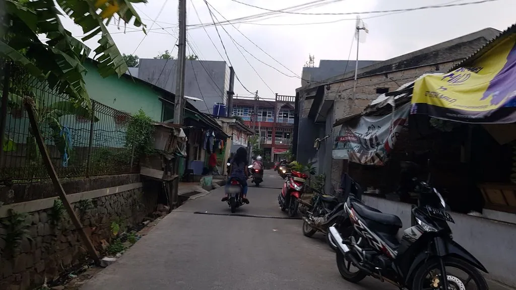 alfamart tanah baru