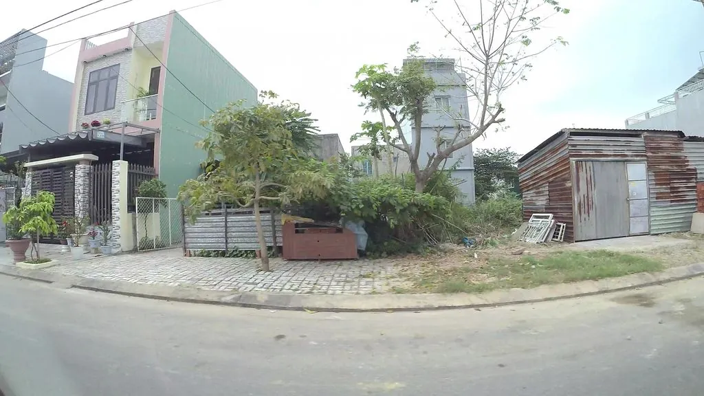 V Door - Cửa nhựa Composite