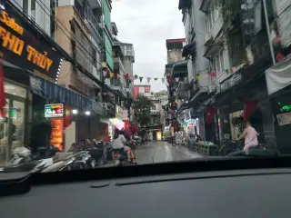 Mỳ chua cay Chị Tâm