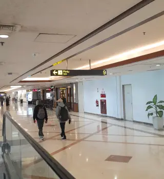 Garuda Indonesia Ticketing, Reservation, dan Cashier — фото 2