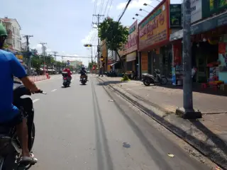 Cửa Hàng