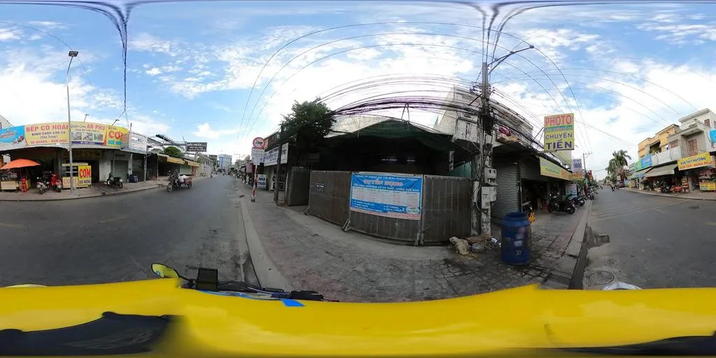 Nhà hàng ẩm thực karaoke suối reo