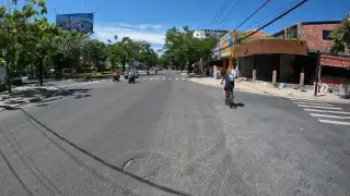 Cà Phê Hoàng Thu