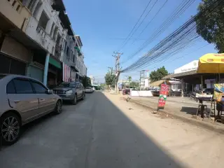 Khaw Man Dng