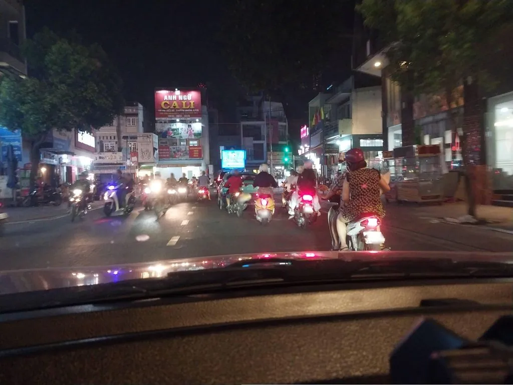 Quán Ăn Gia Đình Hồ Lô Vàng