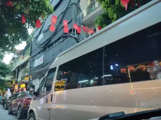 Cơm Gà Bà Hội