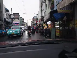 Gà Nướng Muối Ớt Nguyễn Thượng Hiền