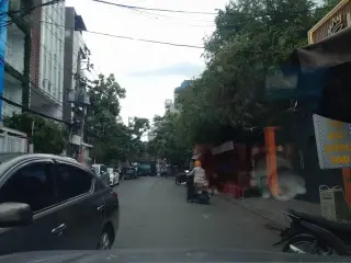 TRẮNG Tattoo Studio