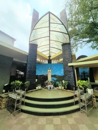 Gereja Katolik Santo Arnoldus Janssen Parking — фото 2