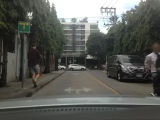 ĂN CÓM ĂN CÁ Ari