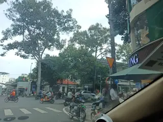 Mì ý A Long