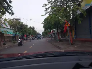 Bò Tơ Út Ngân Song Hành - Hóc Môn