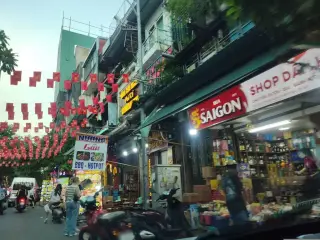 Lalang supermarket