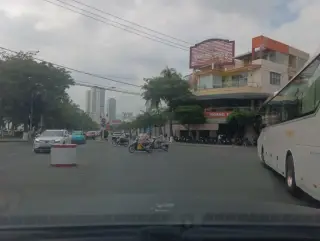 Lầu Ông Tư