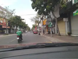 Cà phê muối lê vân