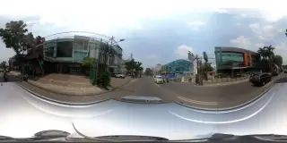 Daeng Tata Express Radio Dalam