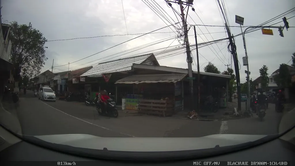 Ayam Bakar Khas Bandung Teteh Vivi