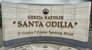 Gereja Katolik Santa Odilia — фото 4