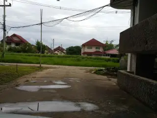 SR Land Condominium