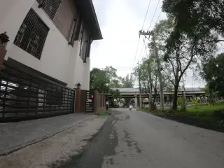 Ping Wali Condominium