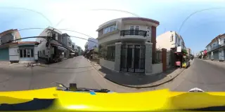 ép kính Khánh Linh