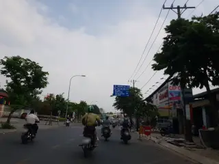 Trường Trung Học Cơ Sở Trung Mỹ Tây 1
