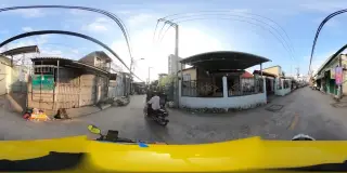 Cửa hàng đồ hộp, thực phẩm Việt